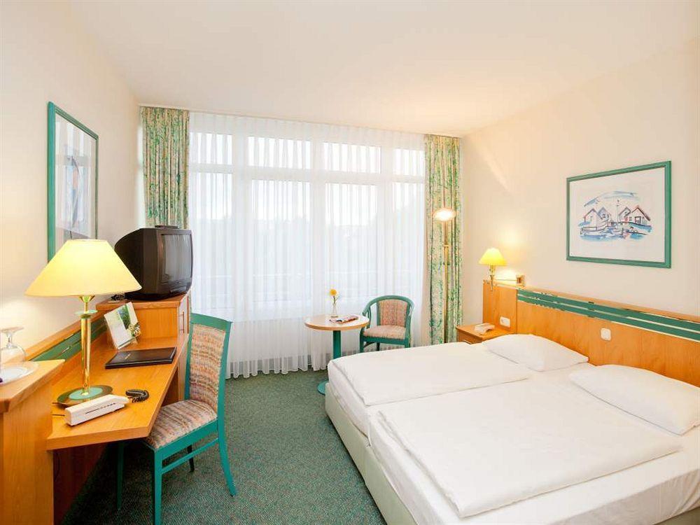 Parkhotel Ruegen Отель 4*